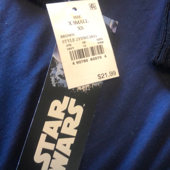 Chewbacca Sweater - Picture 3 of 3